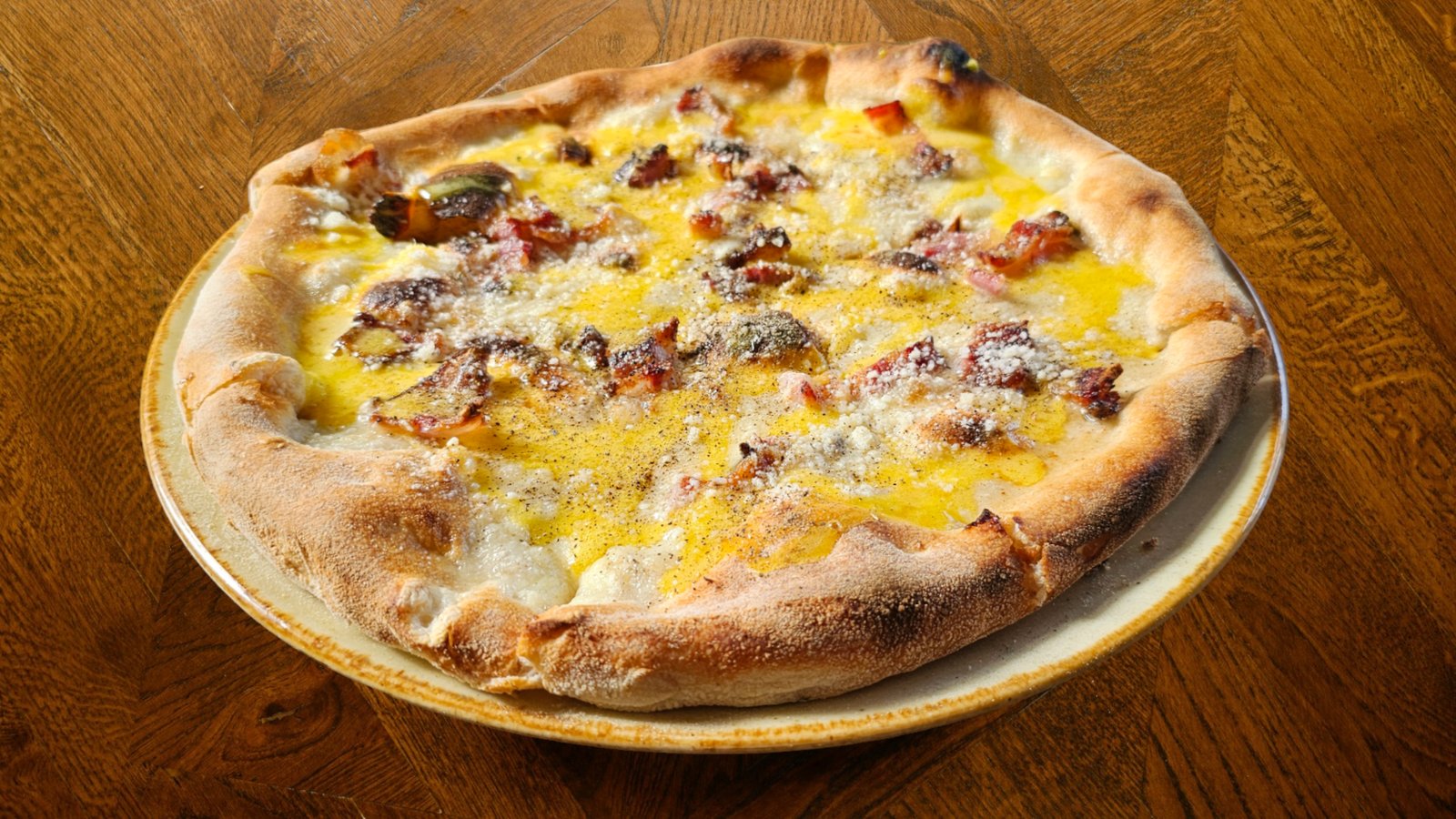Pizza Carbonara