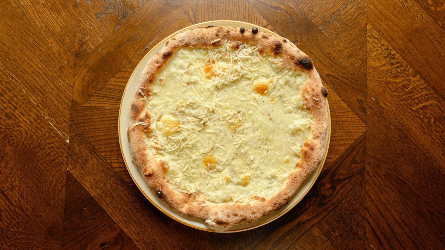 Pizza Quattro Formaggi